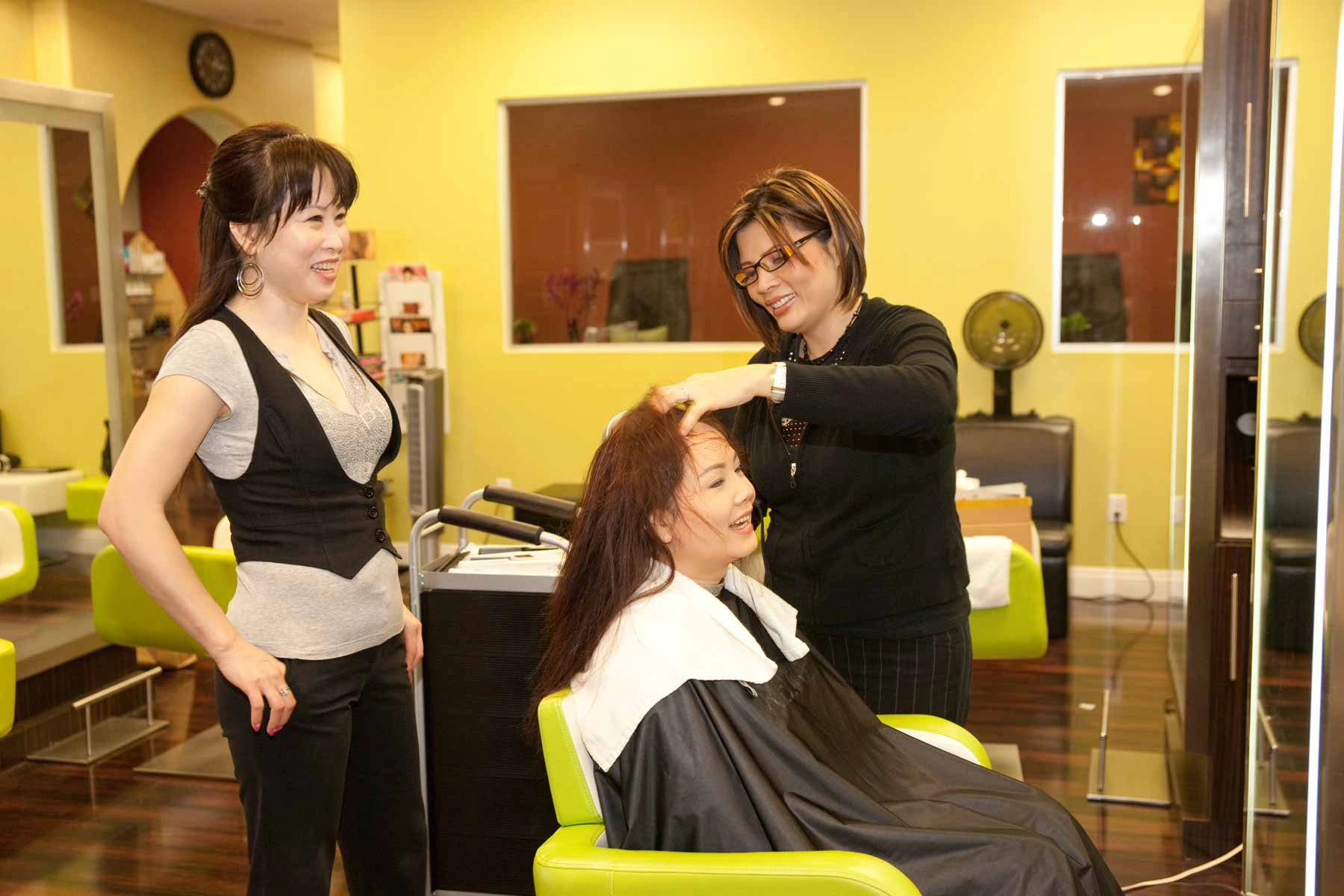 Salon Marketer Services